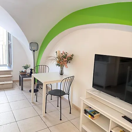 Domus Midi - Villari 2 Apartamento *